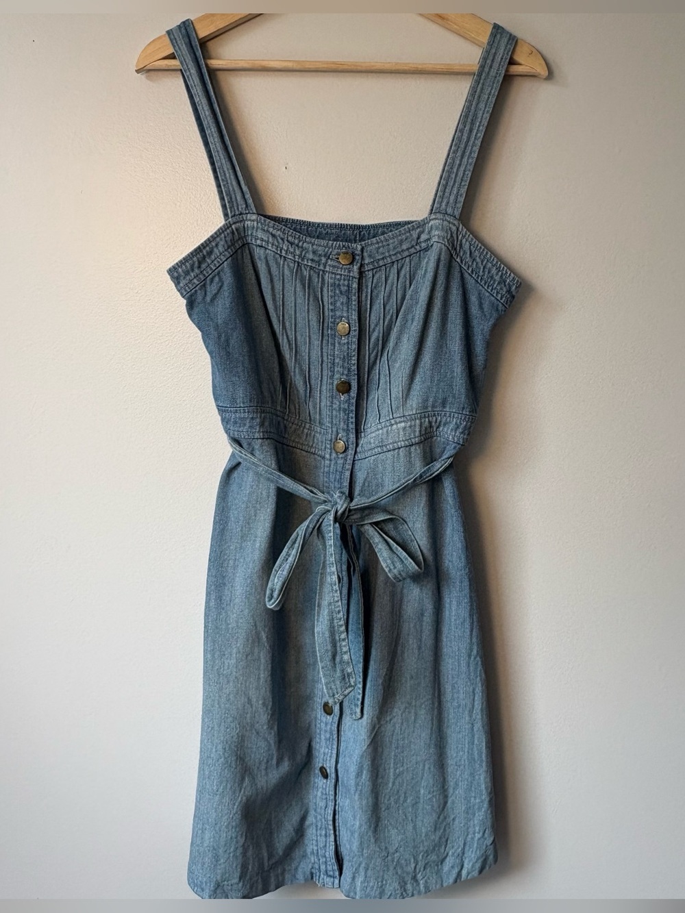 Gap denim 1969 dress size 8